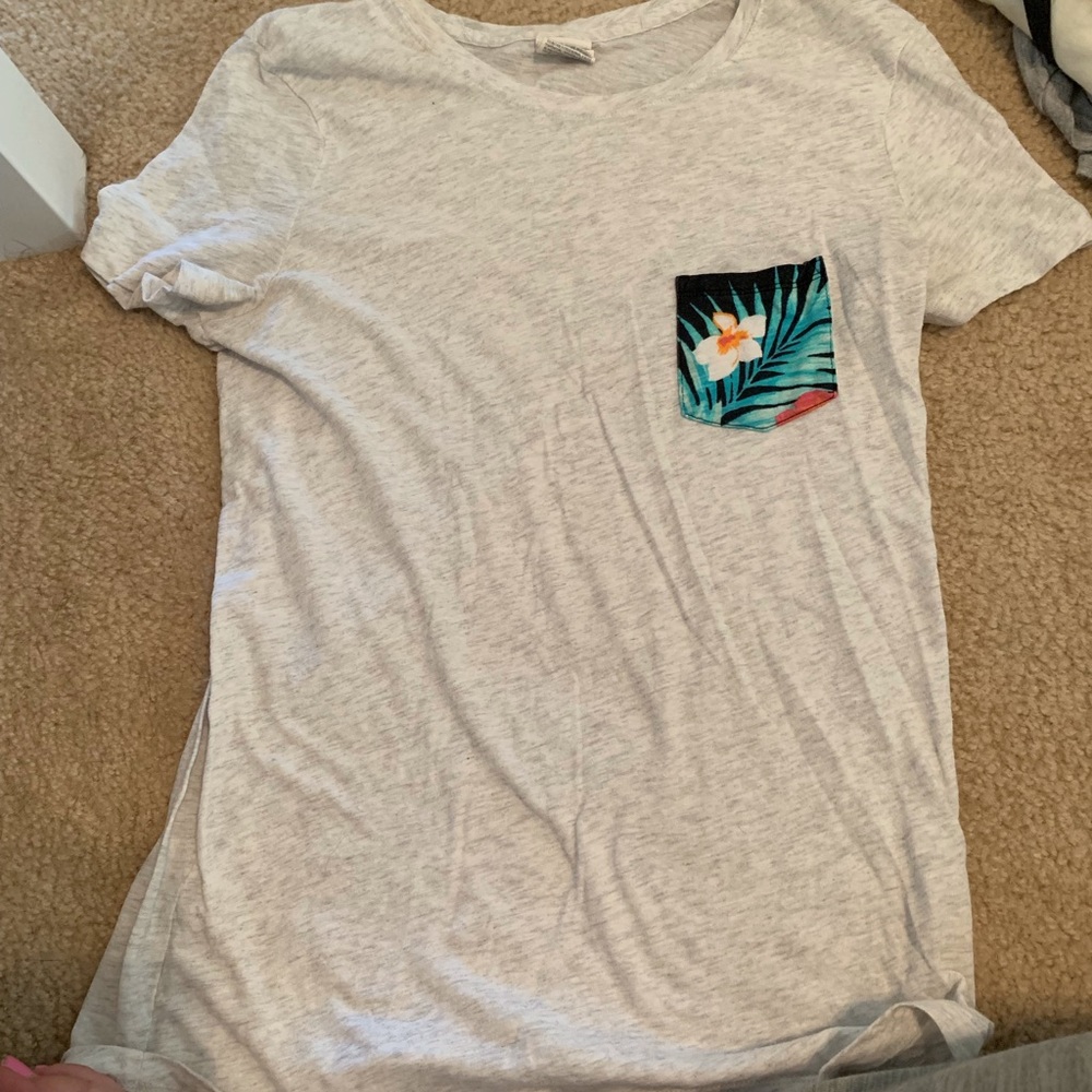 PINK T-Shirt